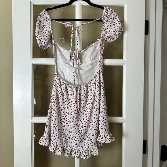 FASHION NOVA Strawberry Print Puff Sleeve Sundress Mini Dress Size Small - Picture 5 of 9